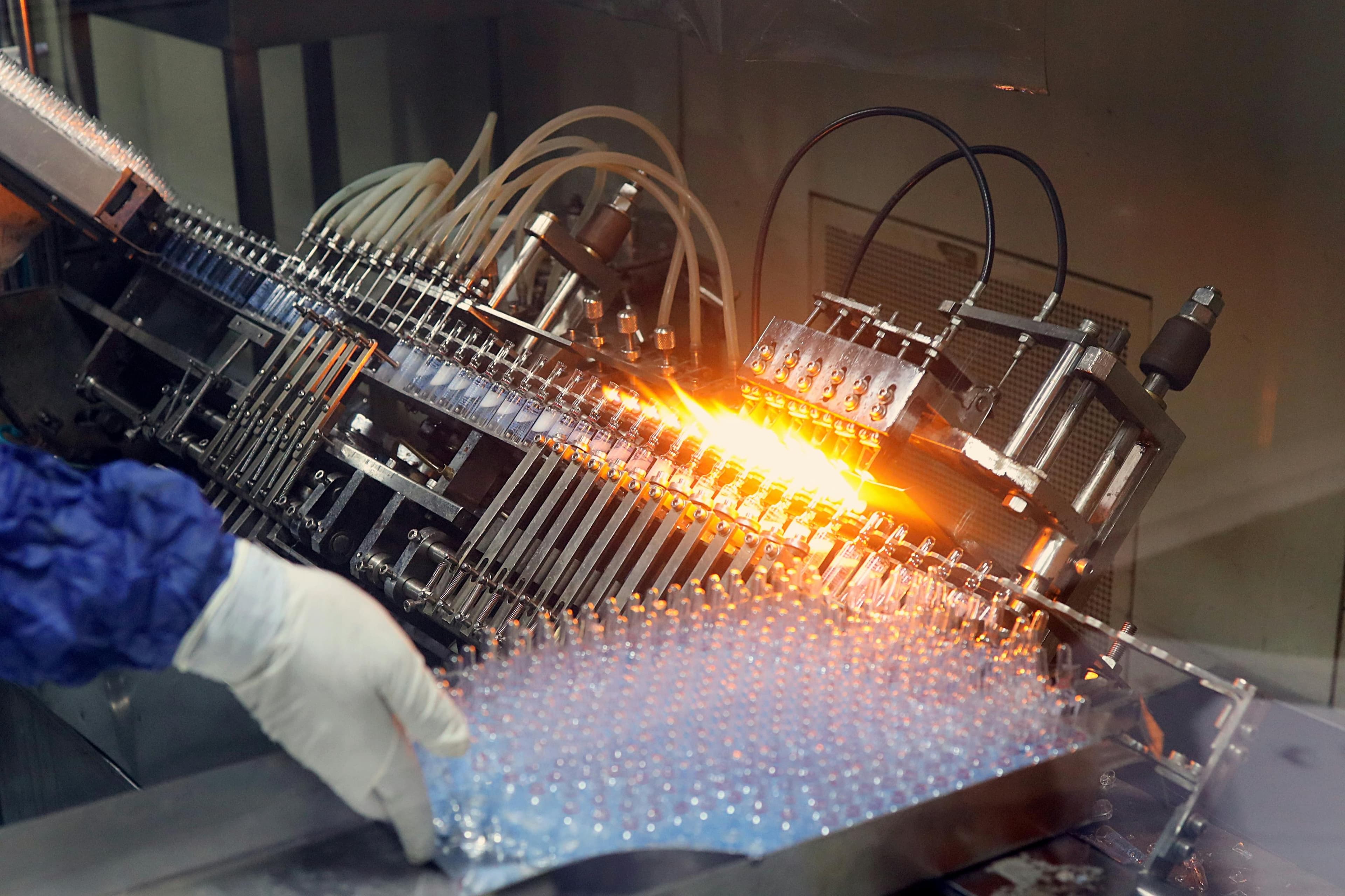 Pharmaceutical production line